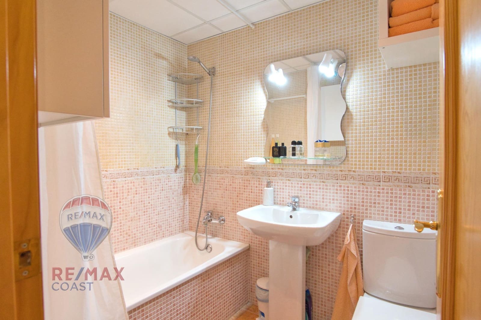 Apartamento de 2 habitaciones en Algarrobo en venta - 280.000 € (Ref: 9388067)