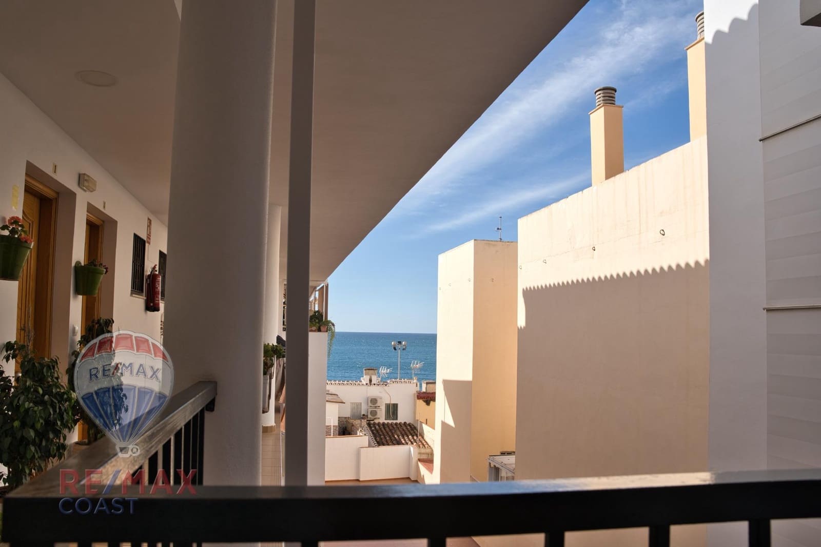 2 bedroom Apartment for sale in Algarrobo - € 280,000 (Ref: 9388067)