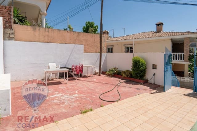 3 soveværelse Villa til salg i Rincón de la Victoria - € 260.000 (Ref: 9398628)