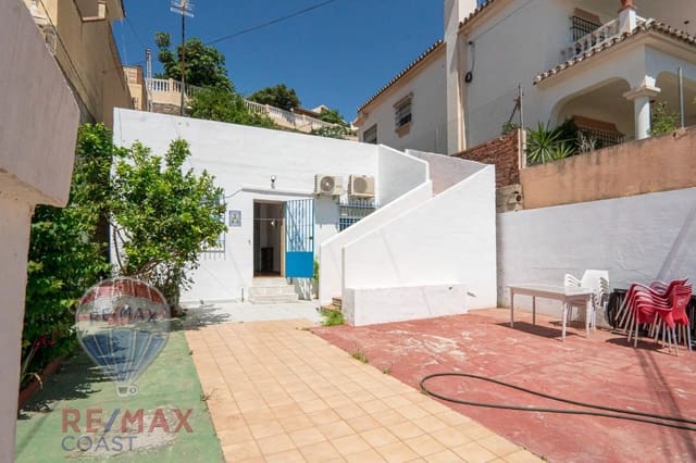 3 soveværelse Villa til salg i Rincón de la Victoria - € 260.000 (Ref: 9398628)