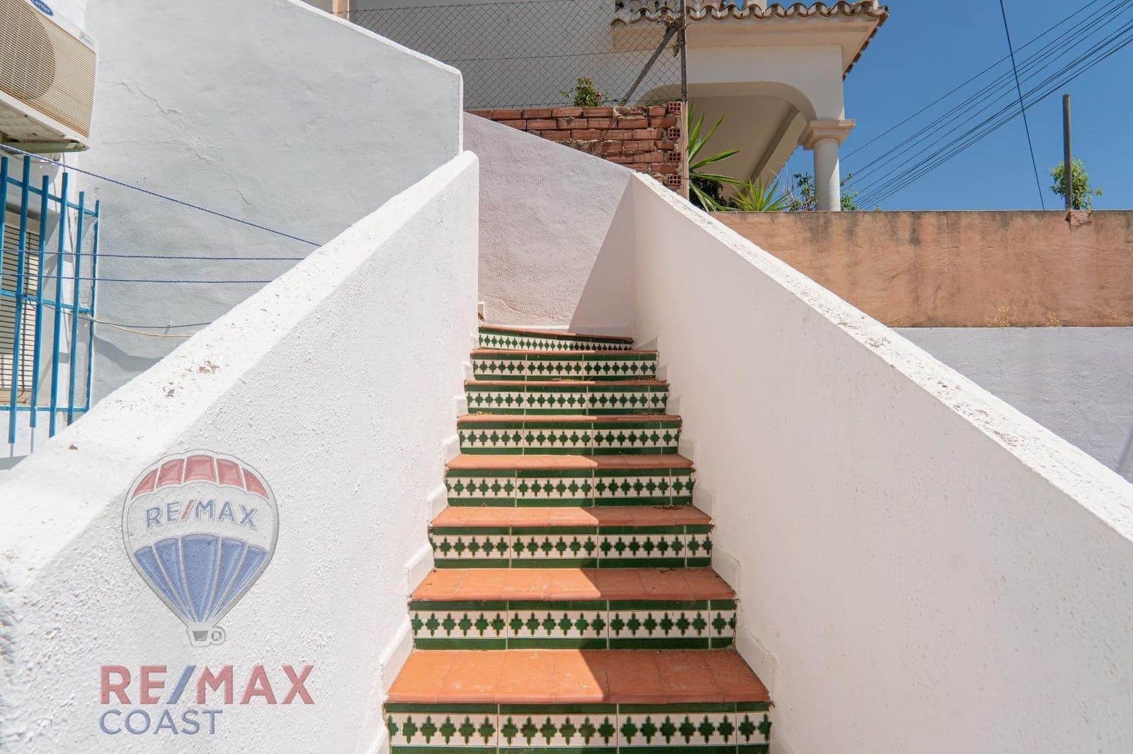 3 soveværelse Villa til salg i Rincon de la Victoria - € 260.000 (Ref: 9398628)