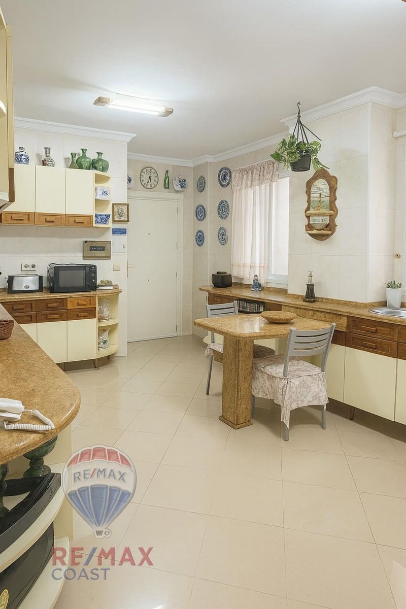 4 quarto Apartamento para venda em Malaga cidade com garagem - 669 000 € (Ref: 9403519)