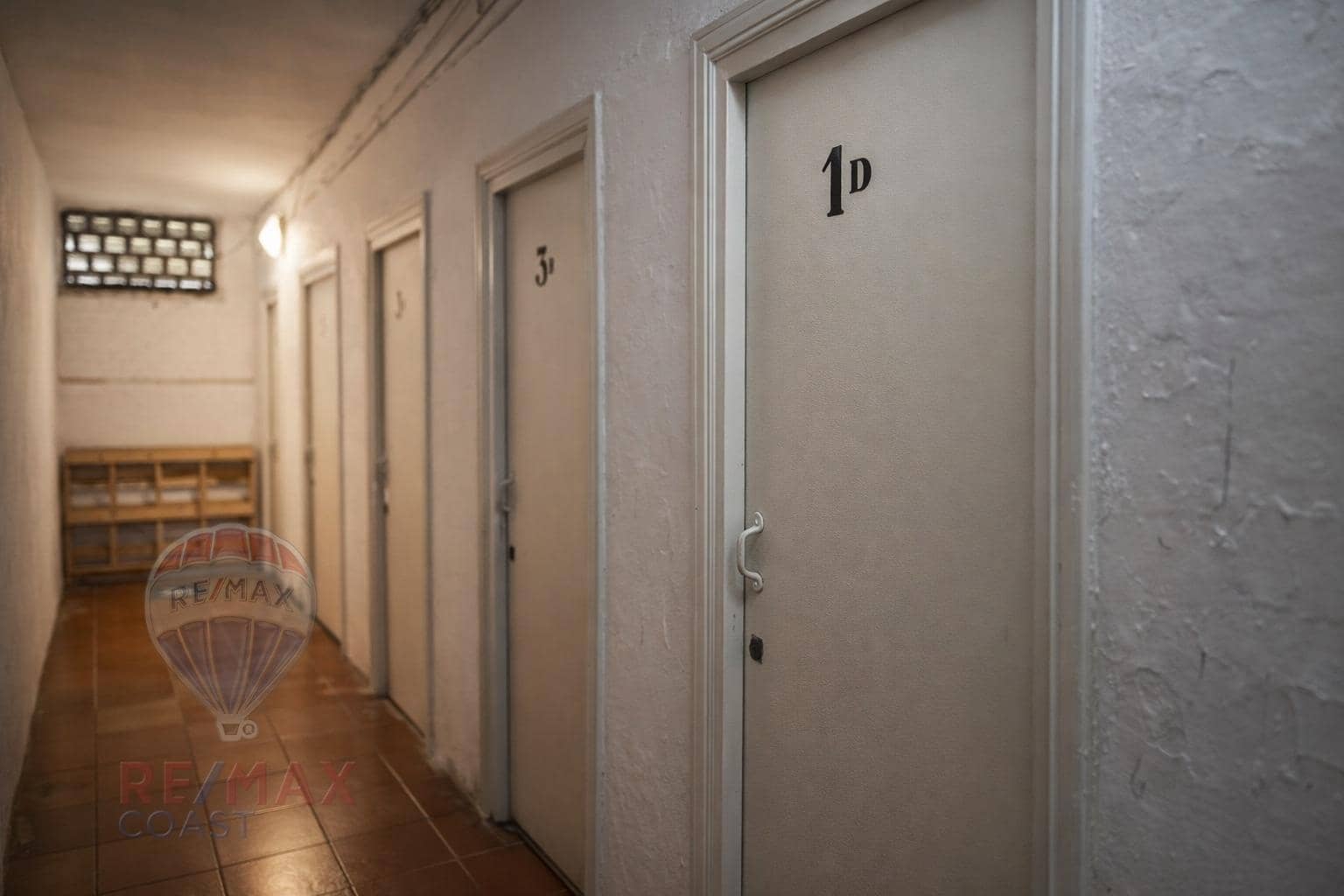 4 bedroom Flat for sale in Malaga city with garage - € 669,000 (Ref: 9403519)