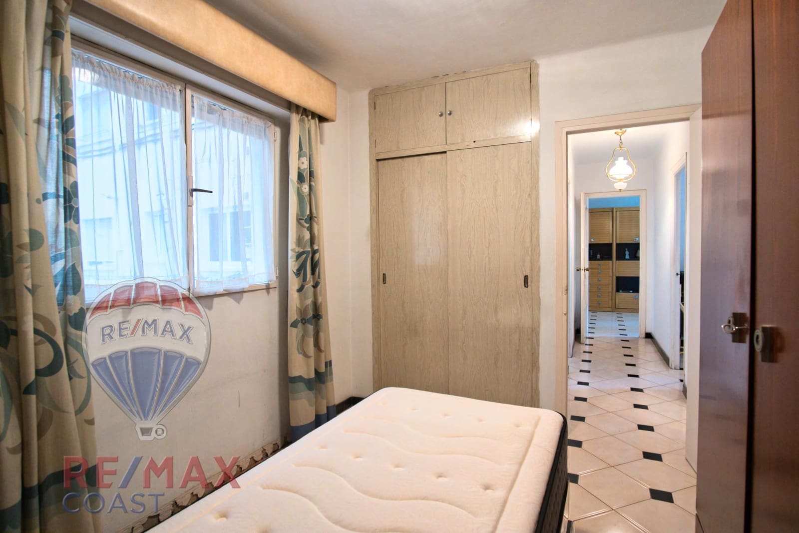 3 slaapkamer Flat te koop in Malaga stad - € 340.000 (Ref: 9417875)