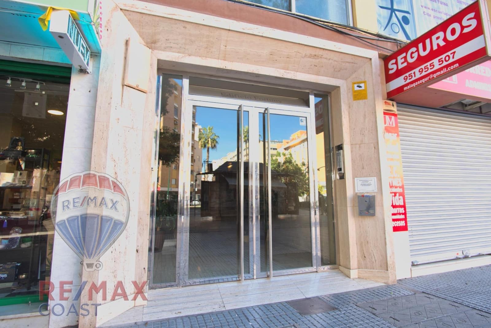 3 slaapkamer Flat te koop in Malaga stad - € 340.000 (Ref: 9417875)