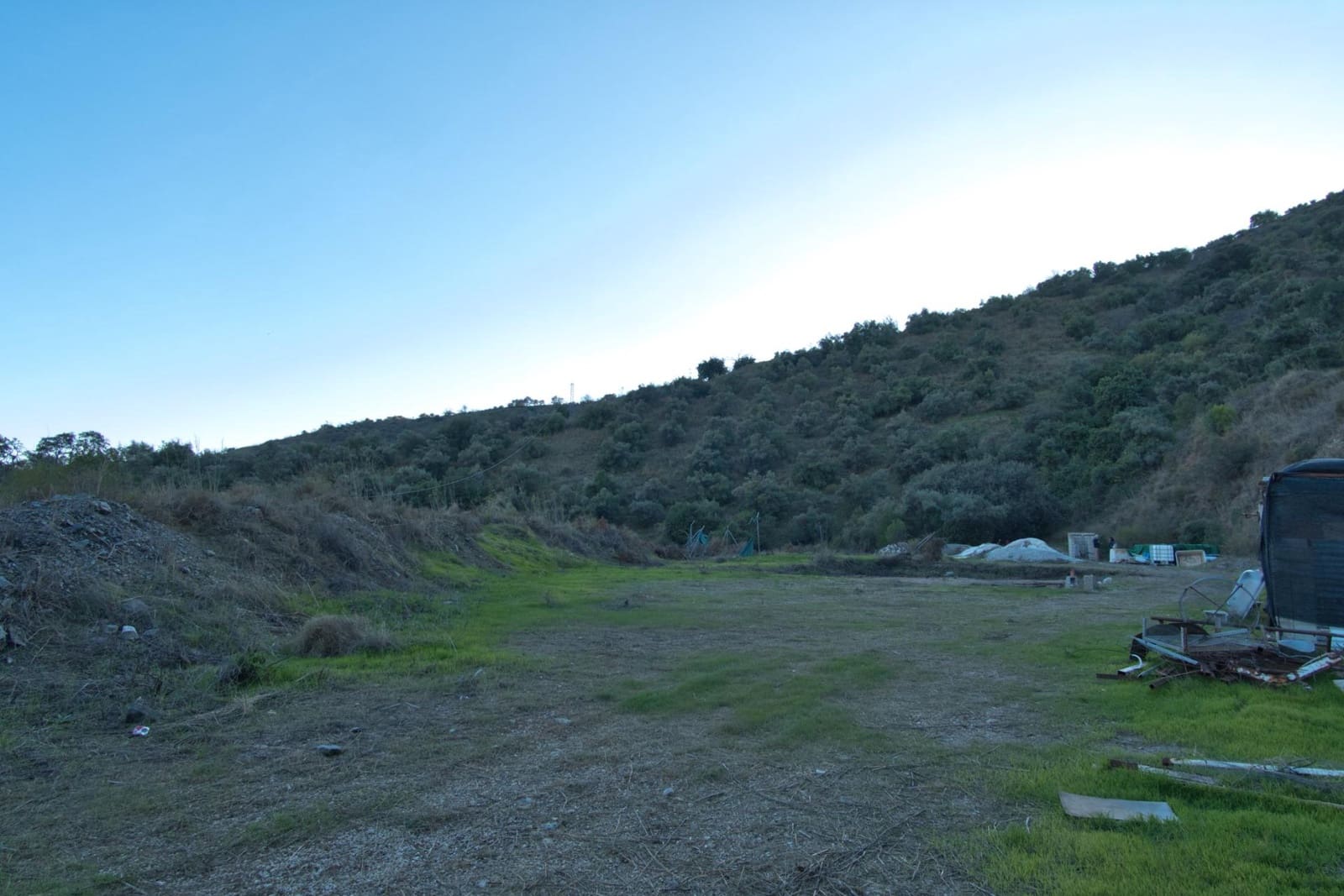 Ubebygd land til salgs i Malaga by - € 110 000 (Ref: 9417876)