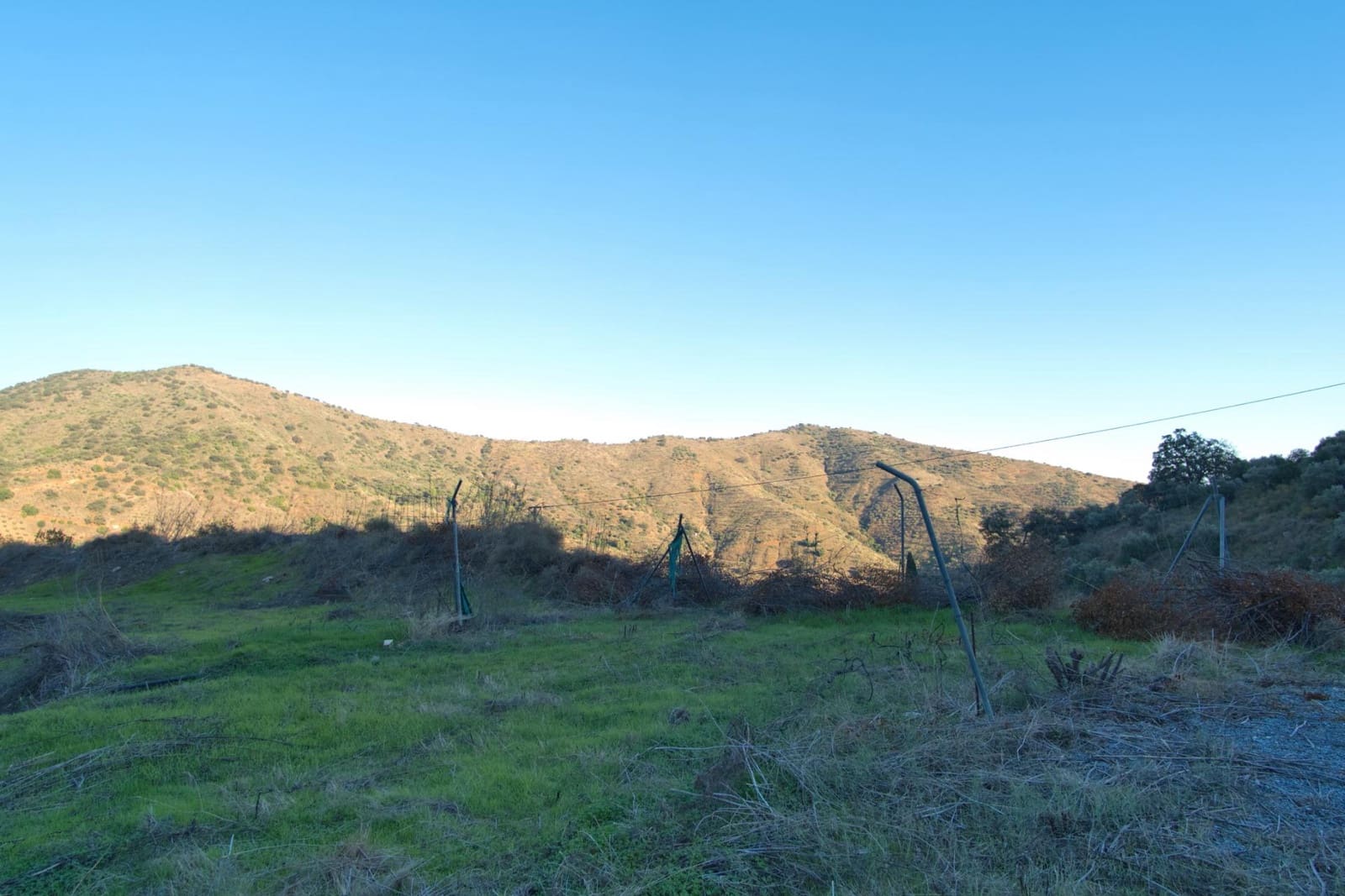 Ubebygd land til salgs i Malaga by - € 110 000 (Ref: 9417876)