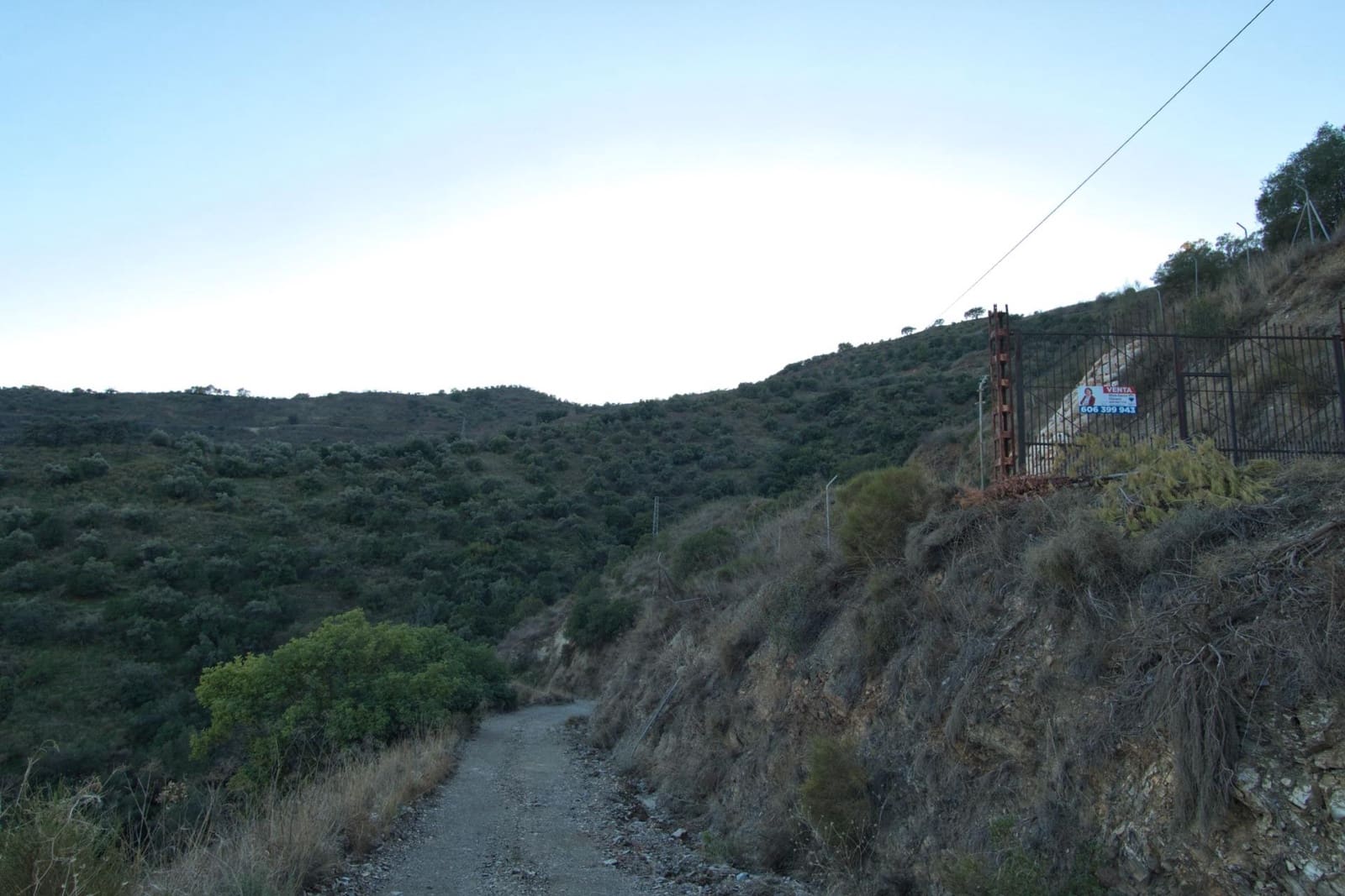 Ubebygd land til salgs i Malaga by - € 110 000 (Ref: 9417876)