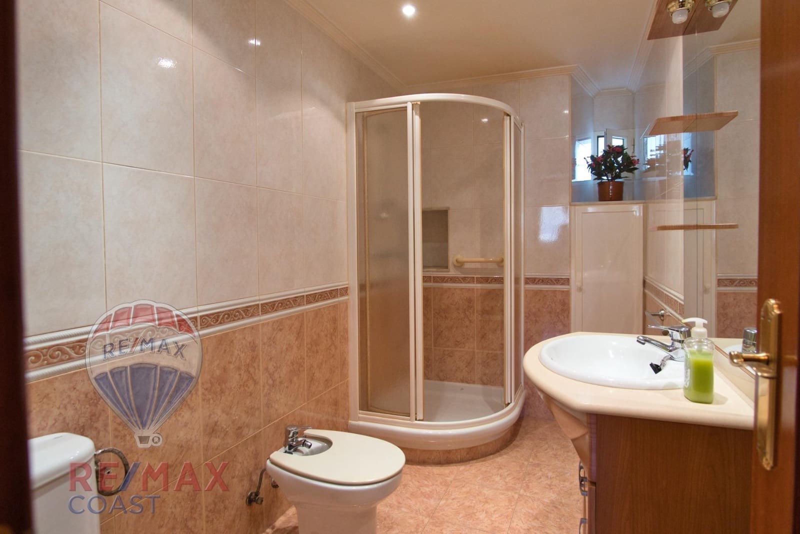 4 soveværelse Lejlighed til salg i Malaga by - € 318.900 (Ref: 9423938)