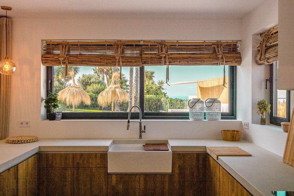 3 slaapkamer Villa te koop in Estepona met zwembad garage - € 1.495.000 (Ref: 9427397)