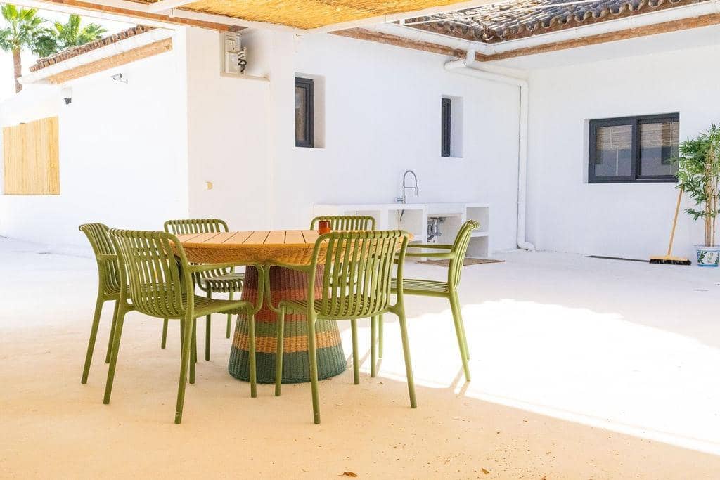 3 slaapkamer Villa te koop in Estepona met zwembad garage - € 1.495.000 (Ref: 9427397)