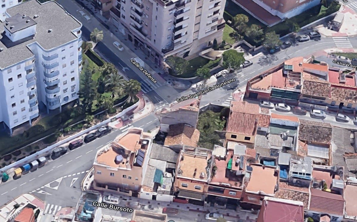 Tomt till salu i Malaga stad - 160 000 € (Ref: 9437554)