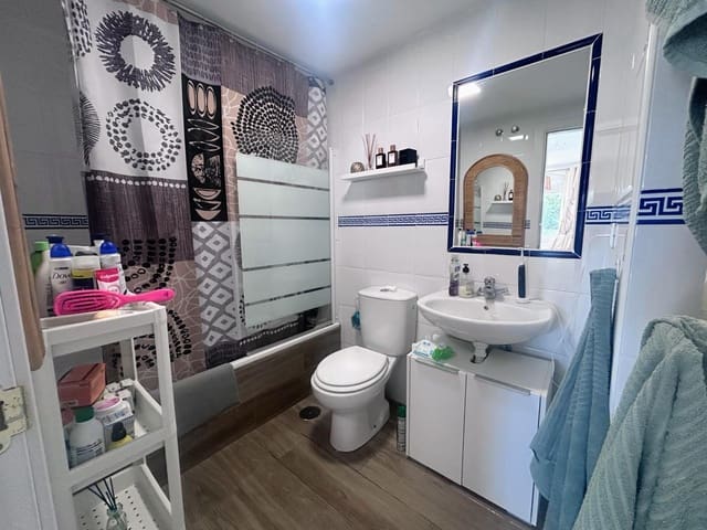 3 bedroom Apartment for rent in Doña Julia Golf, Casares with pool garage - € 1,500 (Ref: 9449462)