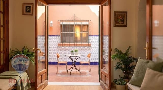 11 soveværelse Villa til salg i Rincón de la Victoria med swimmingpool garage - € 749.000 (Ref: 9462477)