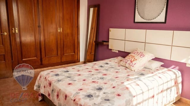 11 quarto Moradia para venda em Rincón de la Victoria com piscina garagem - 749 000 € (Ref: 9462477)