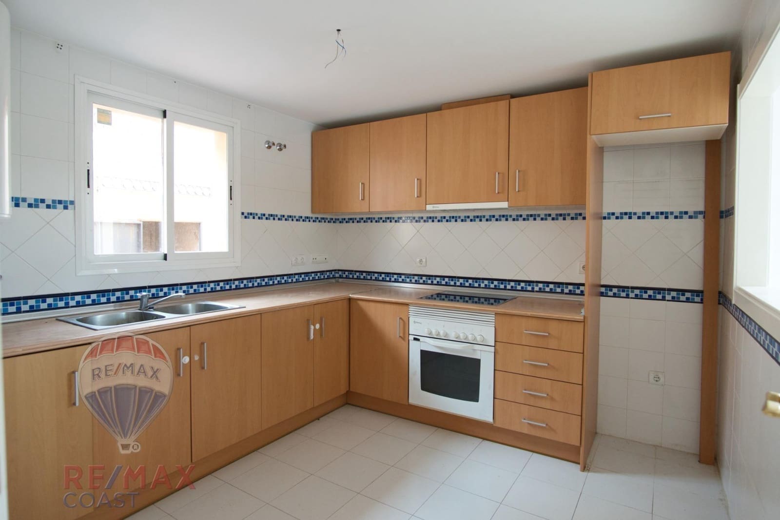 3 sypialnia Dom blizniak na sprzedaż w Mijas Golf z basenem garażem - 414 900 € (Ref: 9462478)