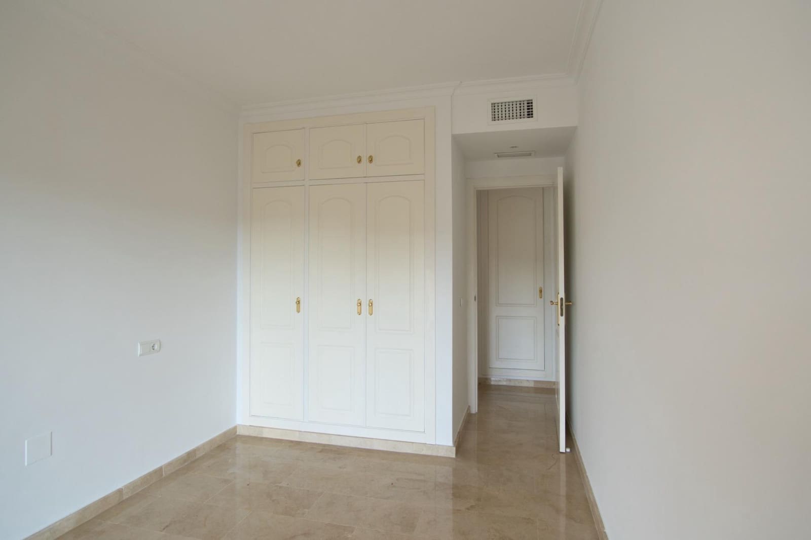 3 Zimmer Doppelhaus zu verkaufen in Mijas Golf mit Pool Garage - 430.000 € (Ref: 9462479)