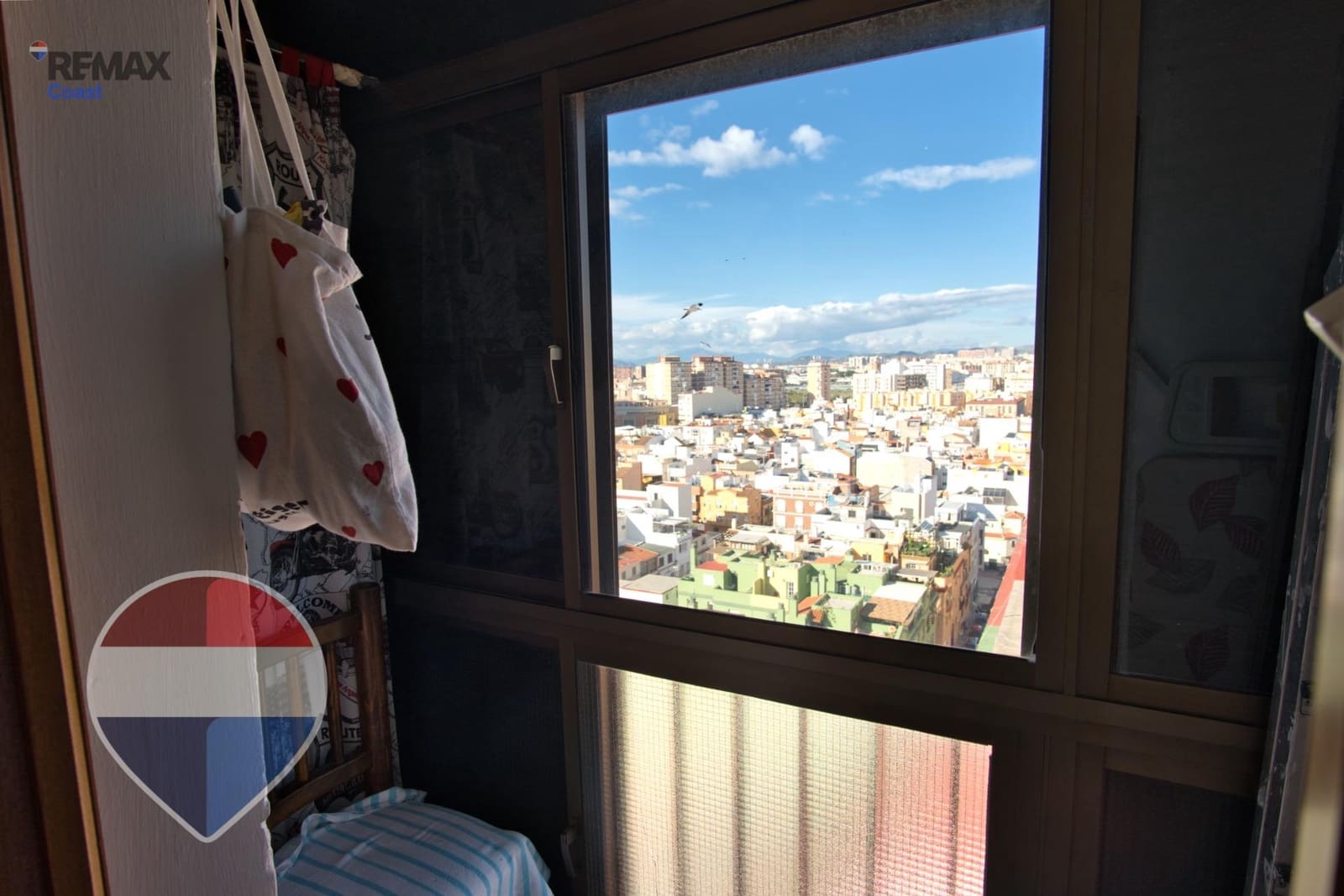 Piso de 3 habitaciones en Málaga ciudad en venta - 318.900 € (Ref: 9486707)