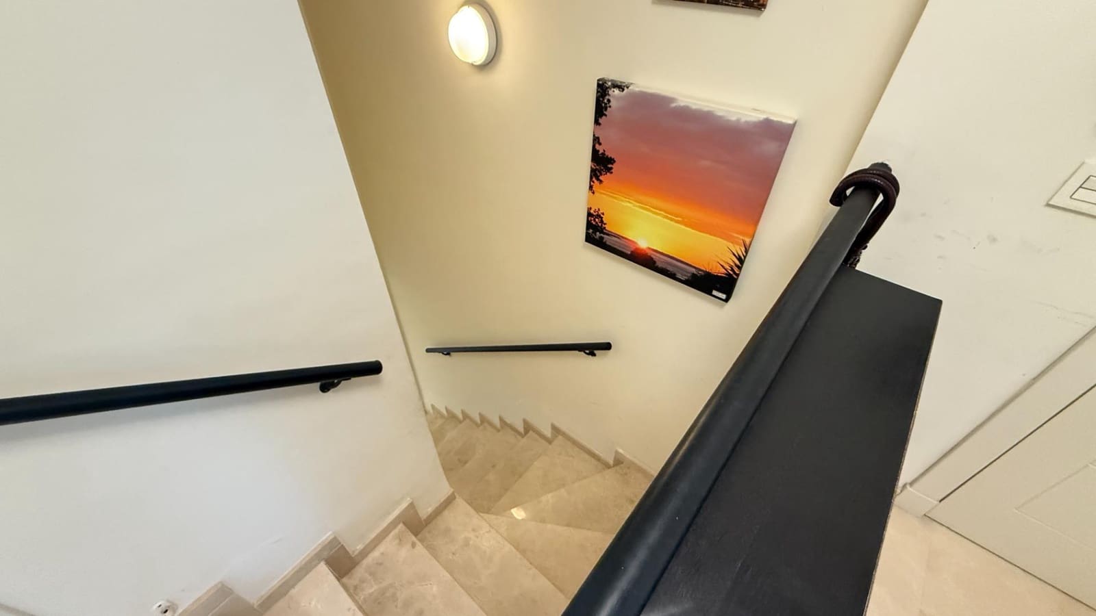 4 chambre Appartement à vendre à Estepona avec piscine garage - 325 000 € (Ref: 9495413)