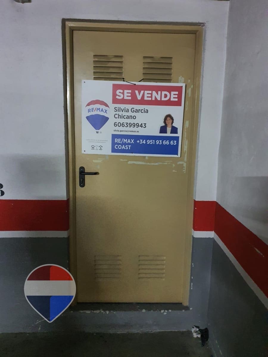 Garage for sale in Malaga city - € 48,000 (Ref: 9504446)