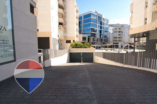 Garage à vendre à Malaga ville - 48 000 € (Ref: 9504446)