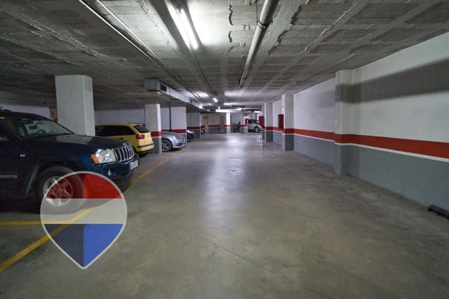 Garage à vendre à Malaga ville - 48 000 € (Ref: 9504446)