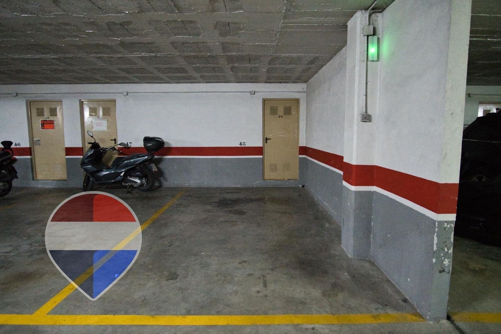 Garage for sale in Malaga city - € 48,000 (Ref: 9504446)