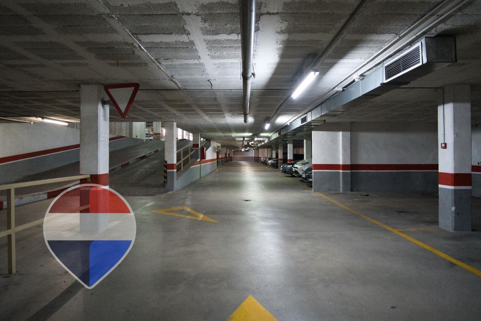 Garage for sale in Malaga city - € 48,000 (Ref: 9504446)