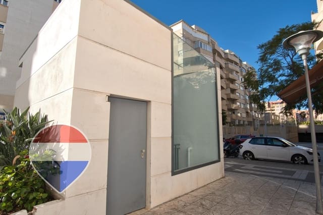 Garage à vendre à Malaga ville - 48 000 € (Ref: 9504446)