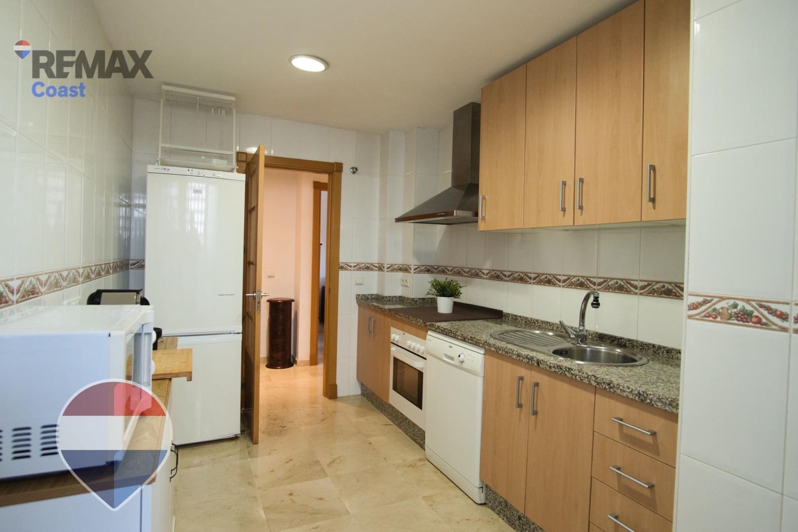 2 slaapkamer Flat te koop in Benalmadena met zwembad - € 325.000 (Ref: 9513525)