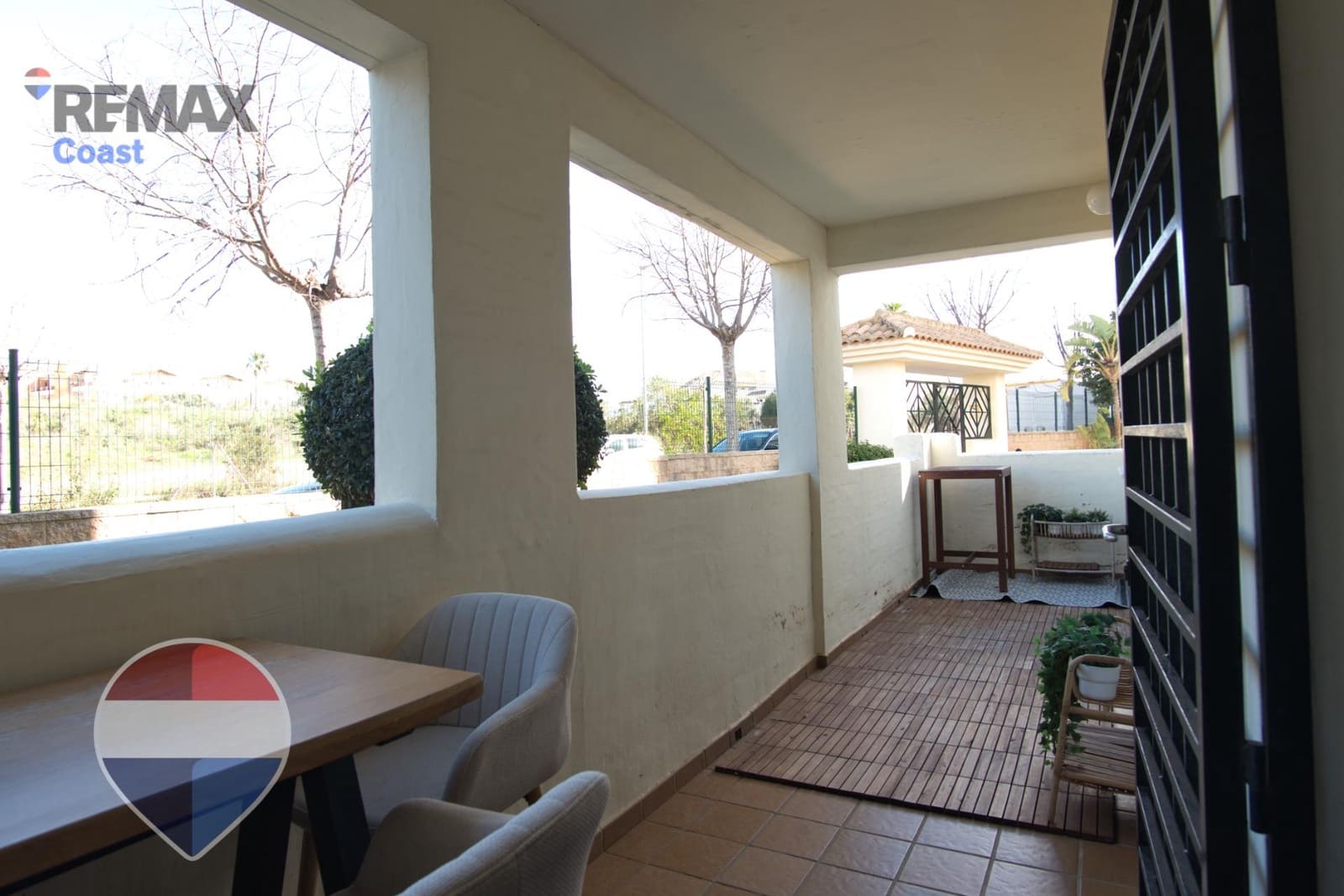 2 bedroom Flat for sale in Benalmadena with pool garage - € 325,000 (Ref: 9513525)