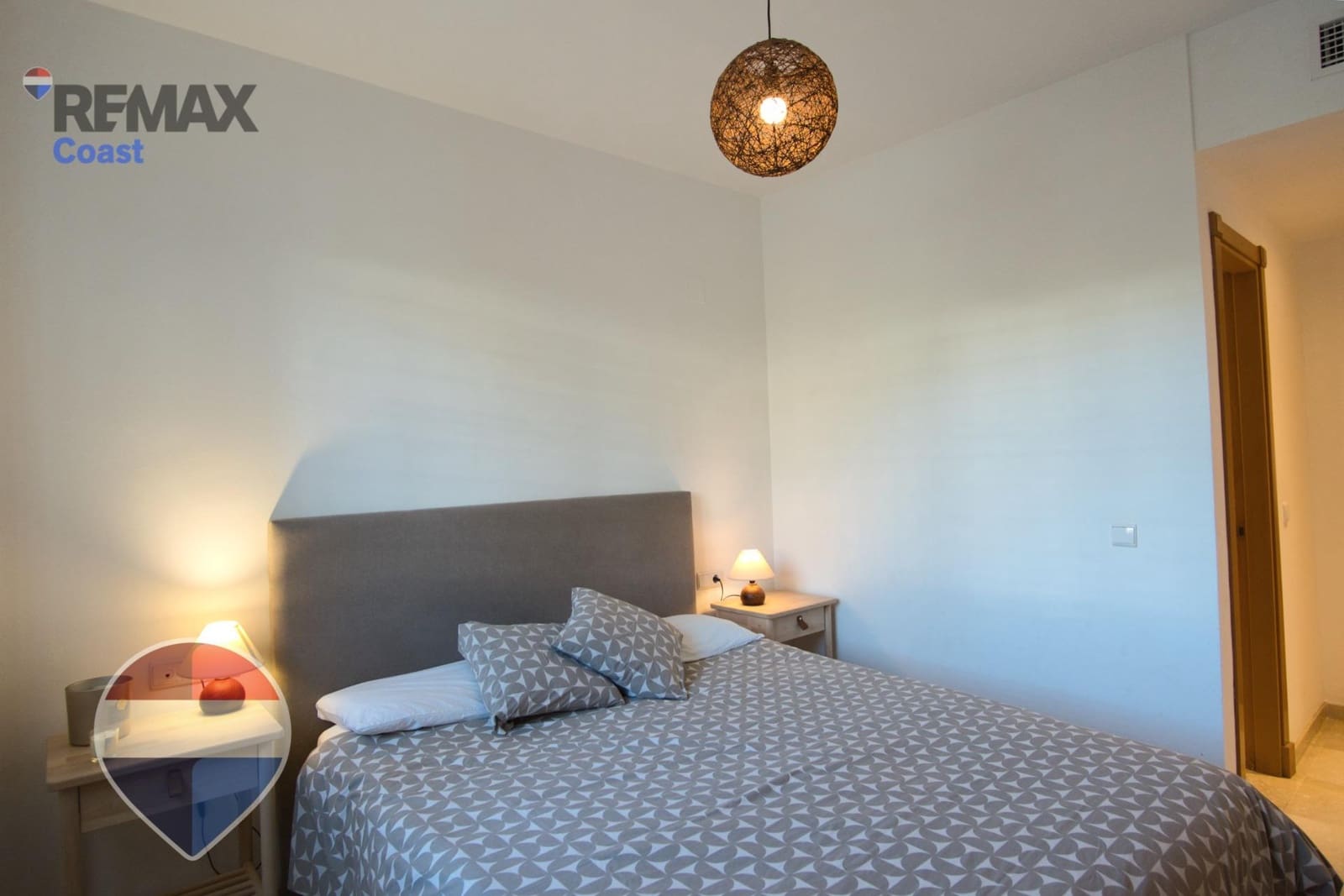 2 bedroom Flat for sale in Benalmadena with pool garage - € 325,000 (Ref: 9513525)