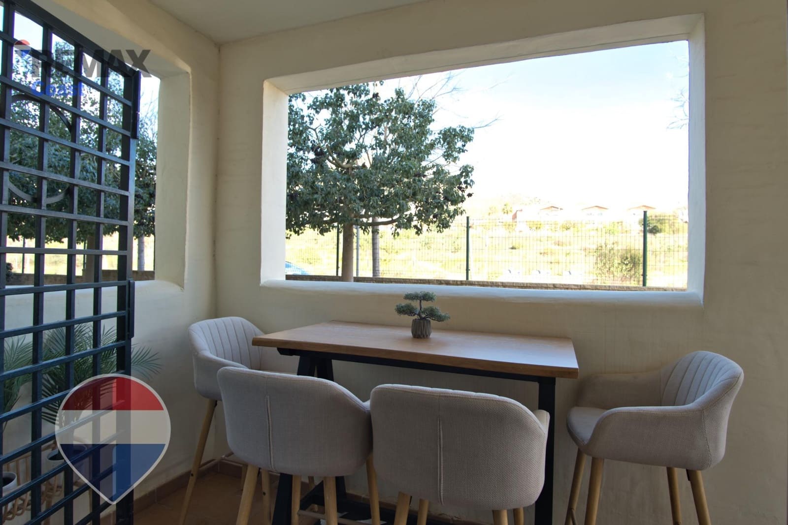 2 bedroom Flat for sale in Benalmadena with pool garage - € 325,000 (Ref: 9513525)