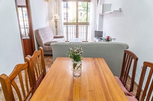 1 makuuhuone Asunto vuokrattavana paikassa Rincón de la Victoria - 900 € (Ref: 9524463)