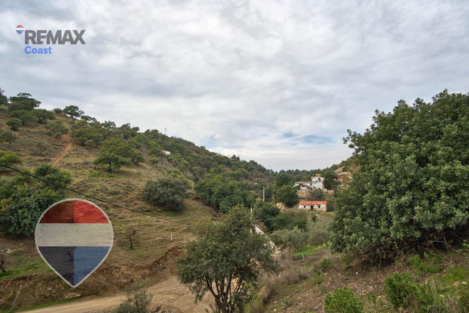 4 bedroom Finca/Country House for sale in Cartama with pool - € 295,000 (Ref: 9527834)