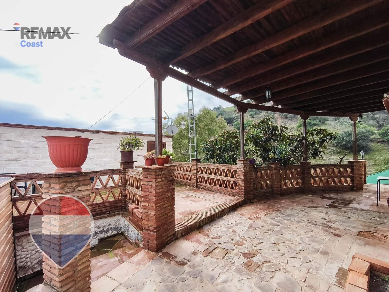 4 bedroom Finca/Country House for sale in Cartama with pool - € 295,000 (Ref: 9527834)