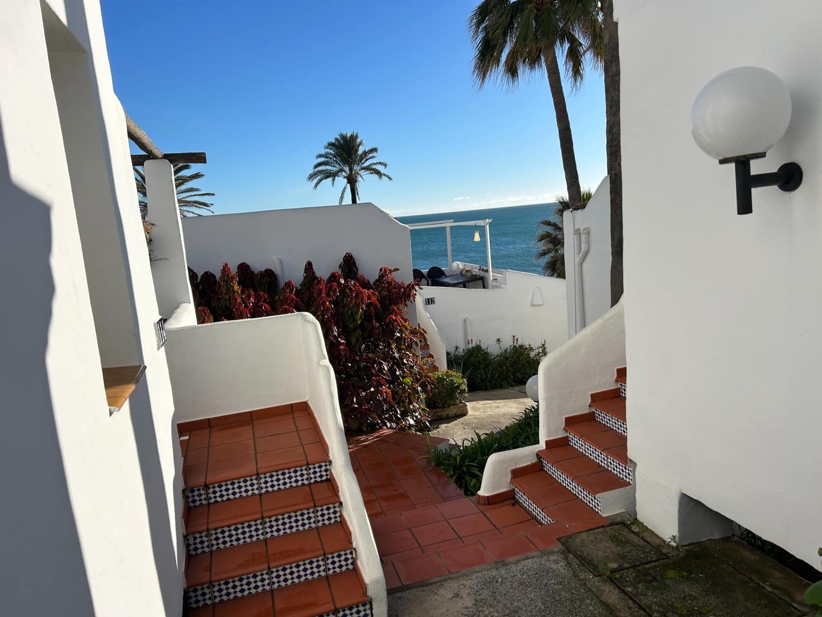 1 Zimmer Apartment zu verkaufen in Estepona mit Pool - 169.000 € (Ref: 9534849)