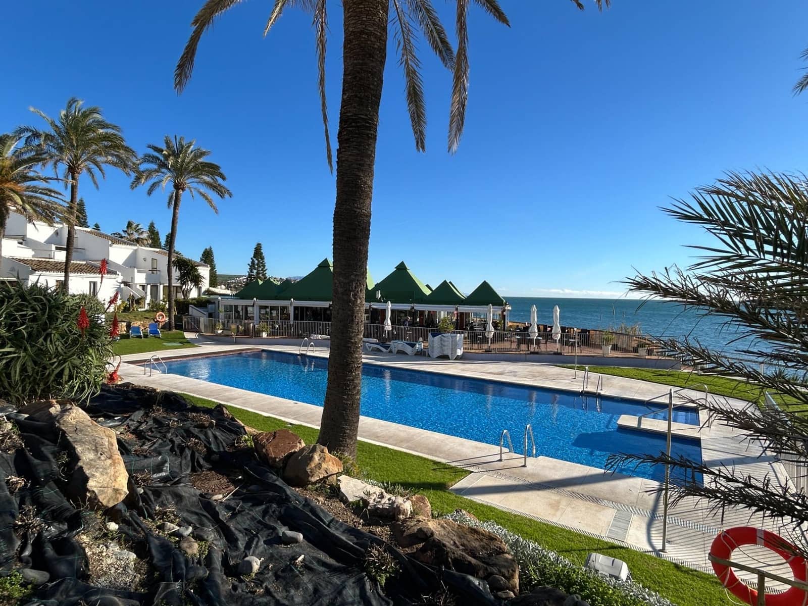 1 Zimmer Apartment zu verkaufen in Estepona mit Pool - 169.000 € (Ref: 9534849)