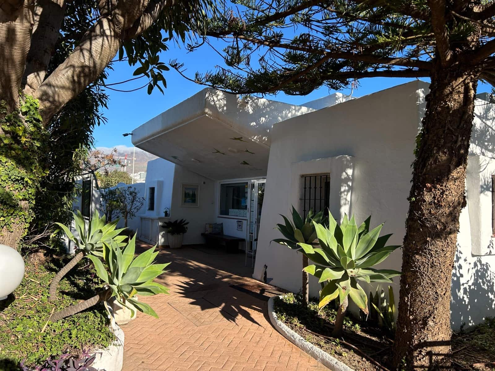 1 Zimmer Apartment zu verkaufen in Estepona mit Pool - 169.000 € (Ref: 9534849)