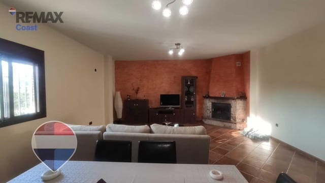 4 Zimmer Finca/Landgut zu vermieten in Benagalbon, Rincón de la Victoria mit Pool Garage - 2.500 € (Ref: 9536260)