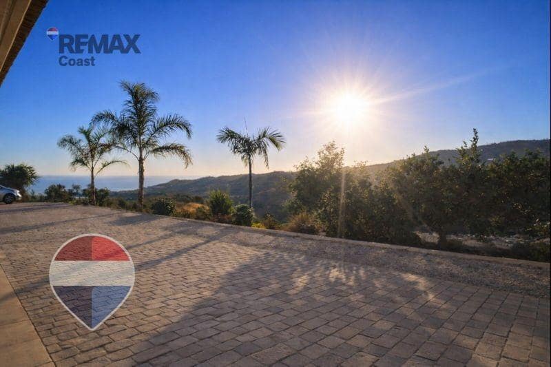 4 bedroom Finca/Country House for rent in Rincon de la Victoria with pool garage - € 2,500 (Ref: 9536260)