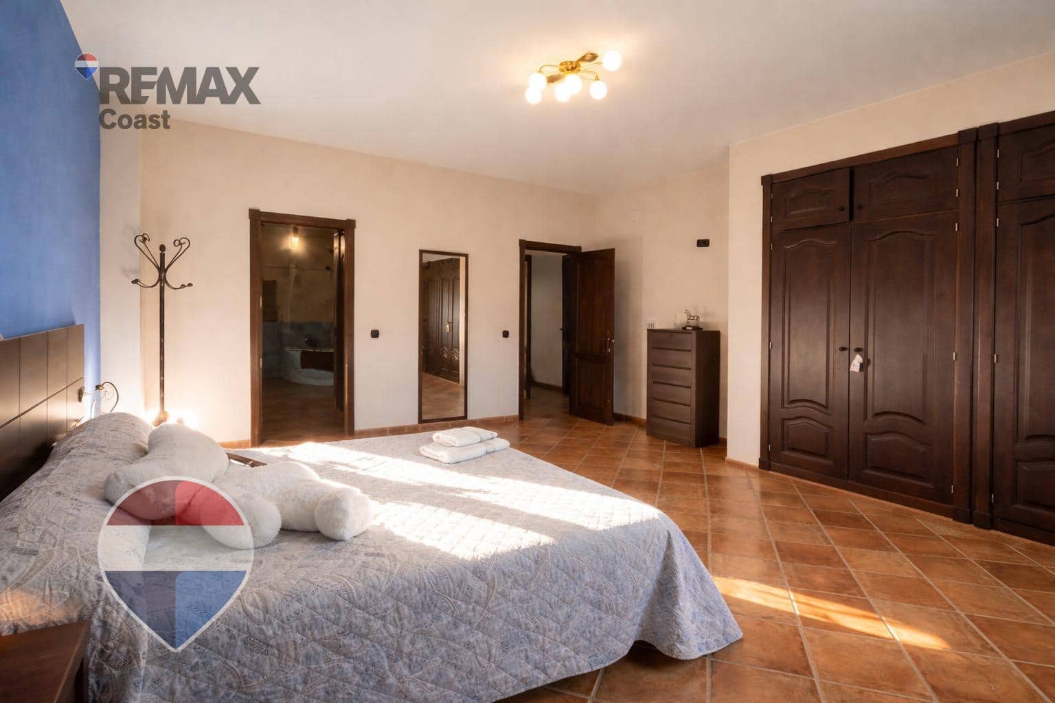 4 bedroom Finca/Country House for rent in Rincon de la Victoria with pool garage - € 2,500 (Ref: 9536260)