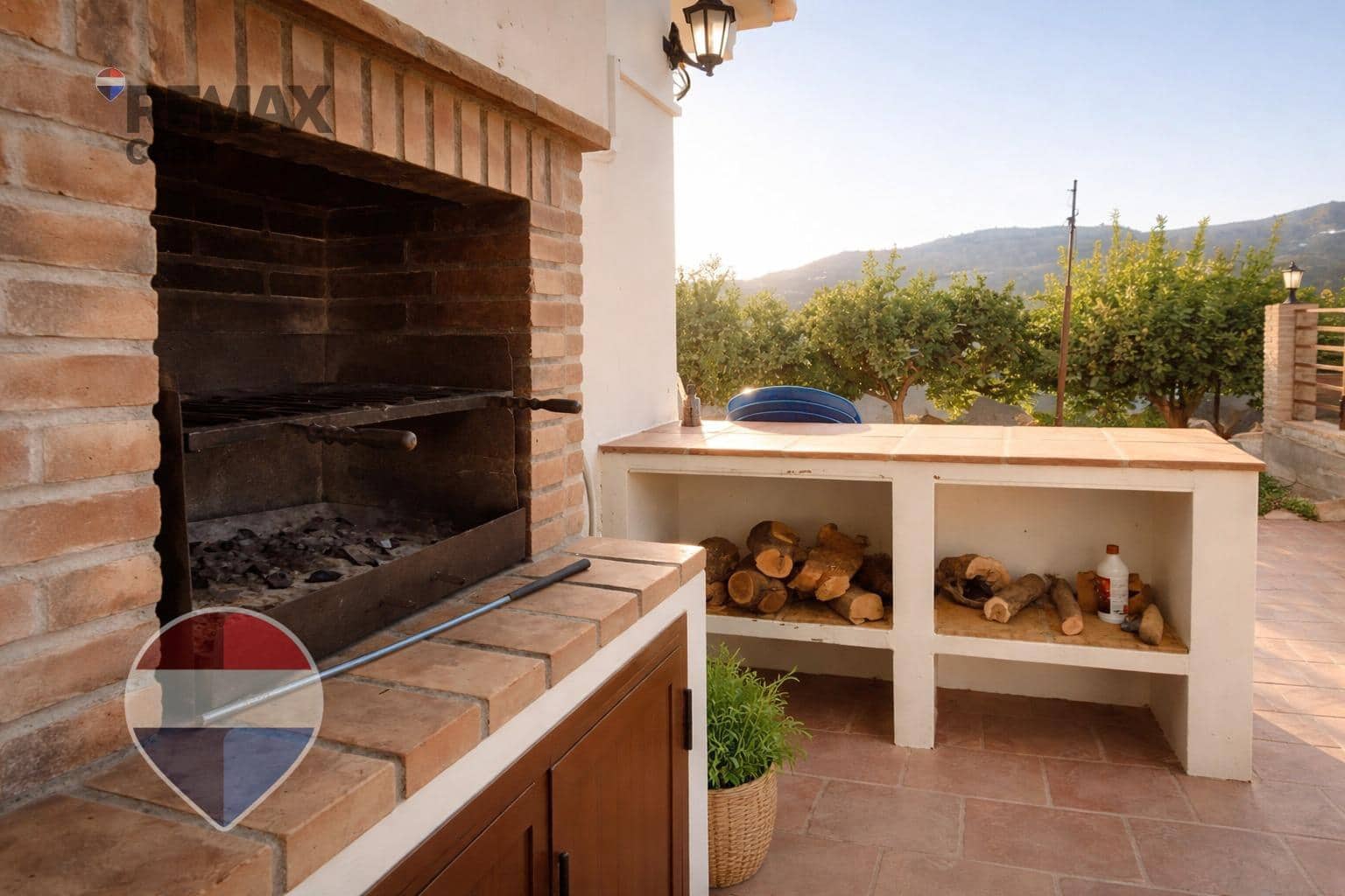 4 bedroom Finca/Country House for rent in Rincon de la Victoria with pool garage - € 2,500 (Ref: 9536260)