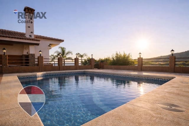 4 quarto Quinta/Casa Rural para arrendar em Benagalbon, Rincón de la Victoria com piscina garagem - 2 500 € (Ref: 9536260)