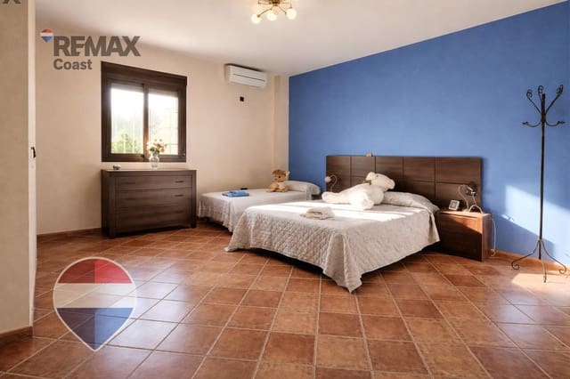 4 quarto Quinta/Casa Rural para arrendar em Benagalbon, Rincón de la Victoria com piscina garagem - 2 500 € (Ref: 9536260)