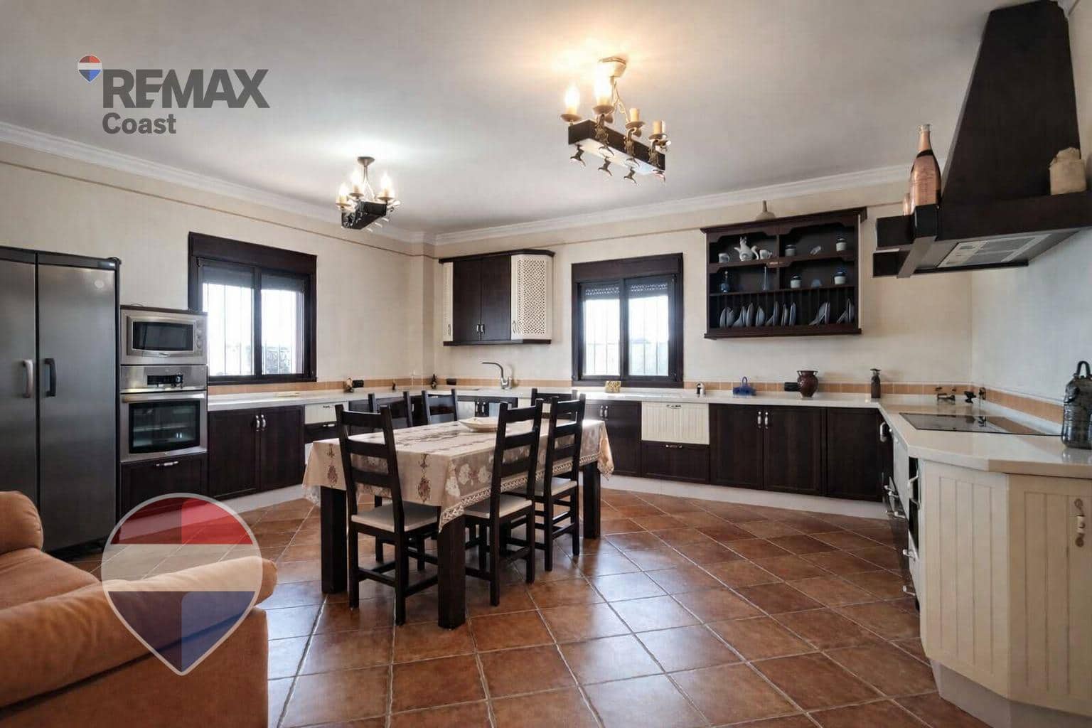 4 bedroom Finca/Country House for rent in Rincon de la Victoria with pool garage - € 2,500 (Ref: 9536260)