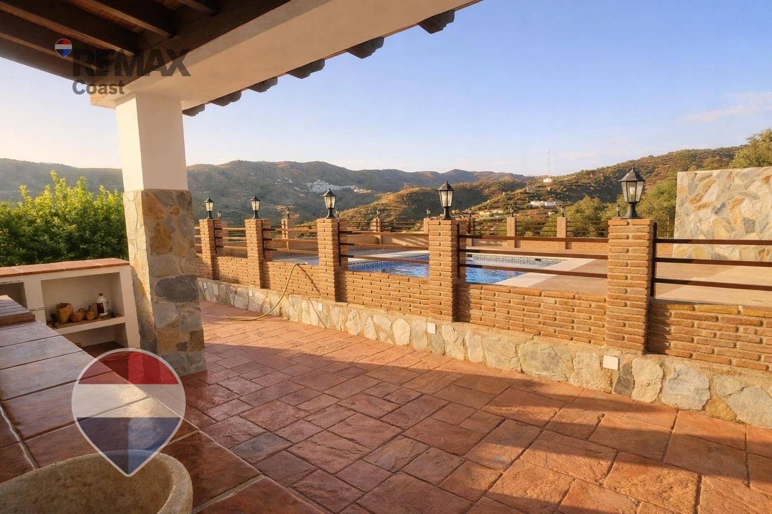 4 bedroom Finca/Country House for rent in Rincon de la Victoria with pool garage - € 2,500 (Ref: 9536260)