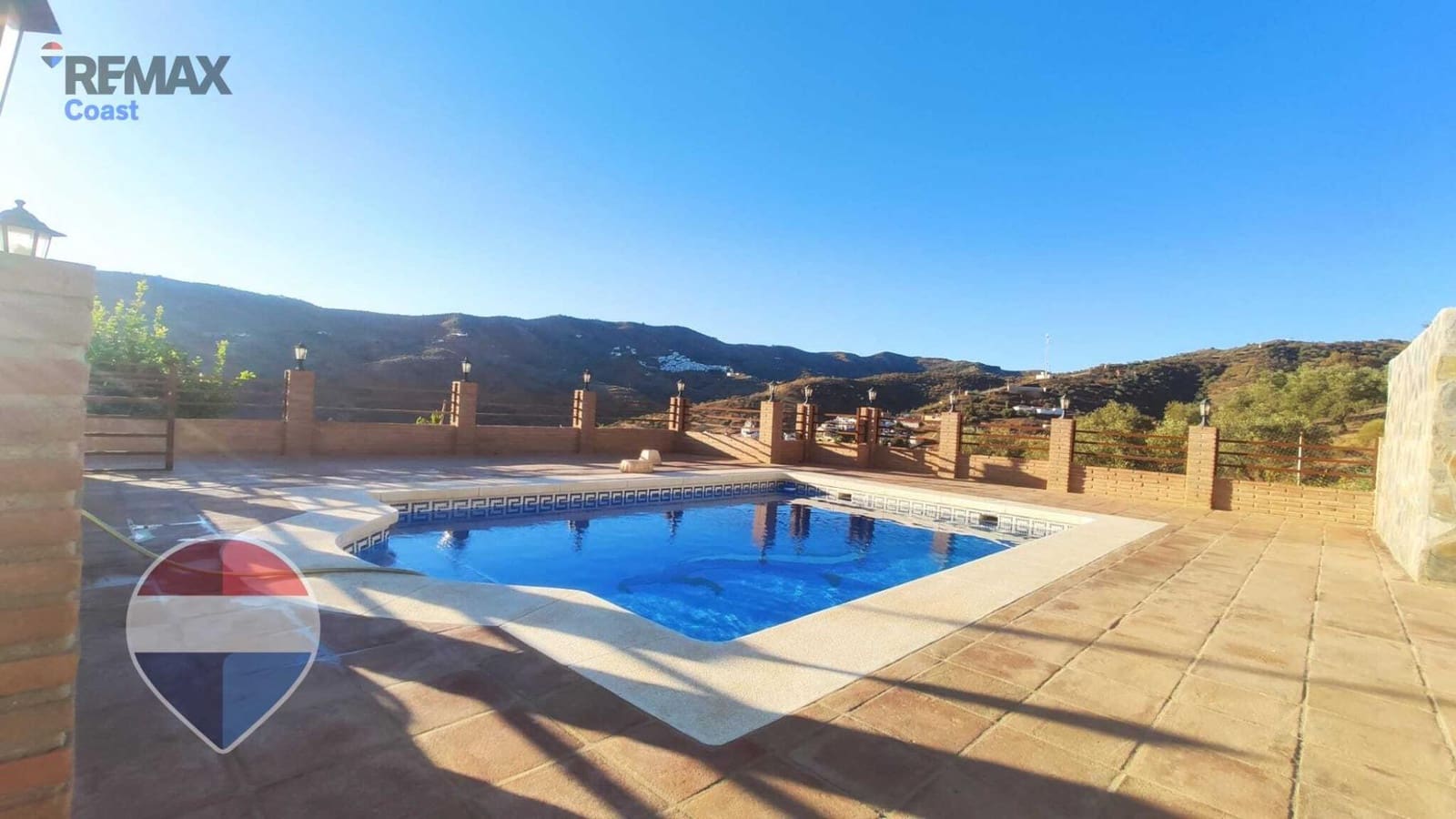 4 bedroom Finca/Country House for rent in Rincon de la Victoria with pool garage - € 2,500 (Ref: 9536260)