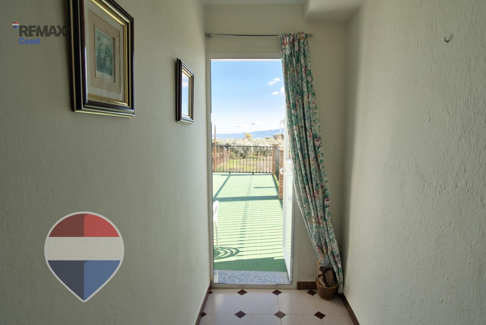 8 bedroom Villa for sale in Yunquera - € 786,000 (Ref: 9543794)