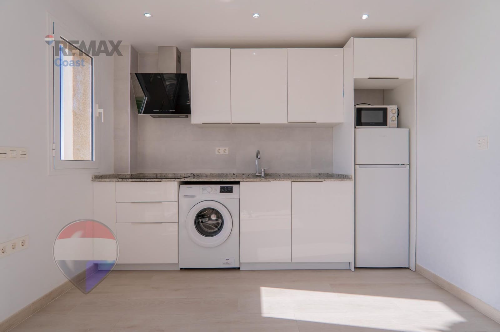 1 sovrum Lägenhet till salu i Rincon de la Victoria - 259 000 € (Ref: 9562026)